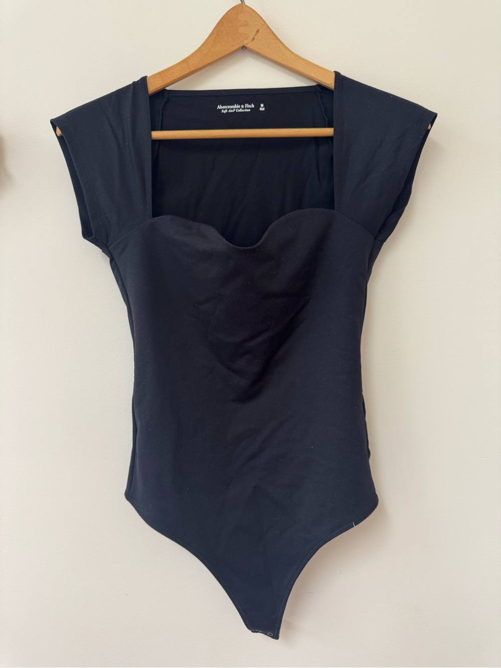 Abercrombie & Fitch Black Crew Neck Tee